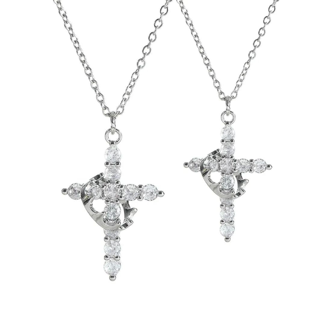 Colar Cruz & Coroa [COMPRE 1 E LEVE 2]