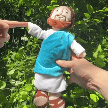 Jesus de Pelúcia - Um Toque Divino que Abraça Seu Coração