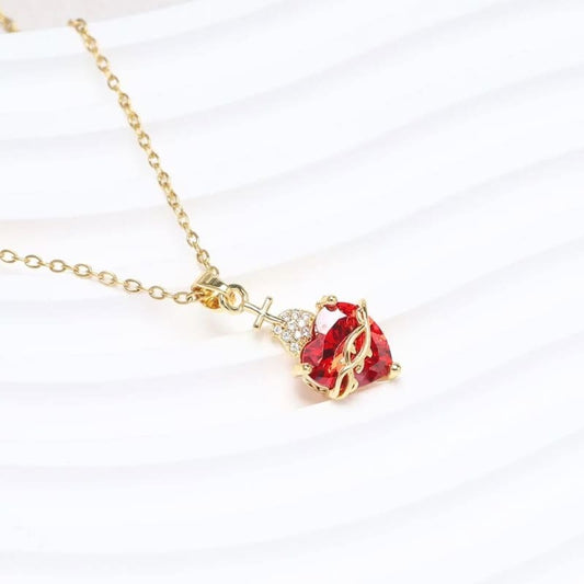 Colar Pingente Feminino Sagrado Coração de Jesus com Zircônia