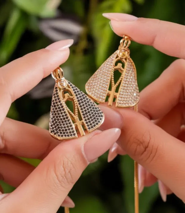 [COMPRE 1 E LEVE 2] Colar Nossa Senhora Aparecida banhado a Ouro 18K